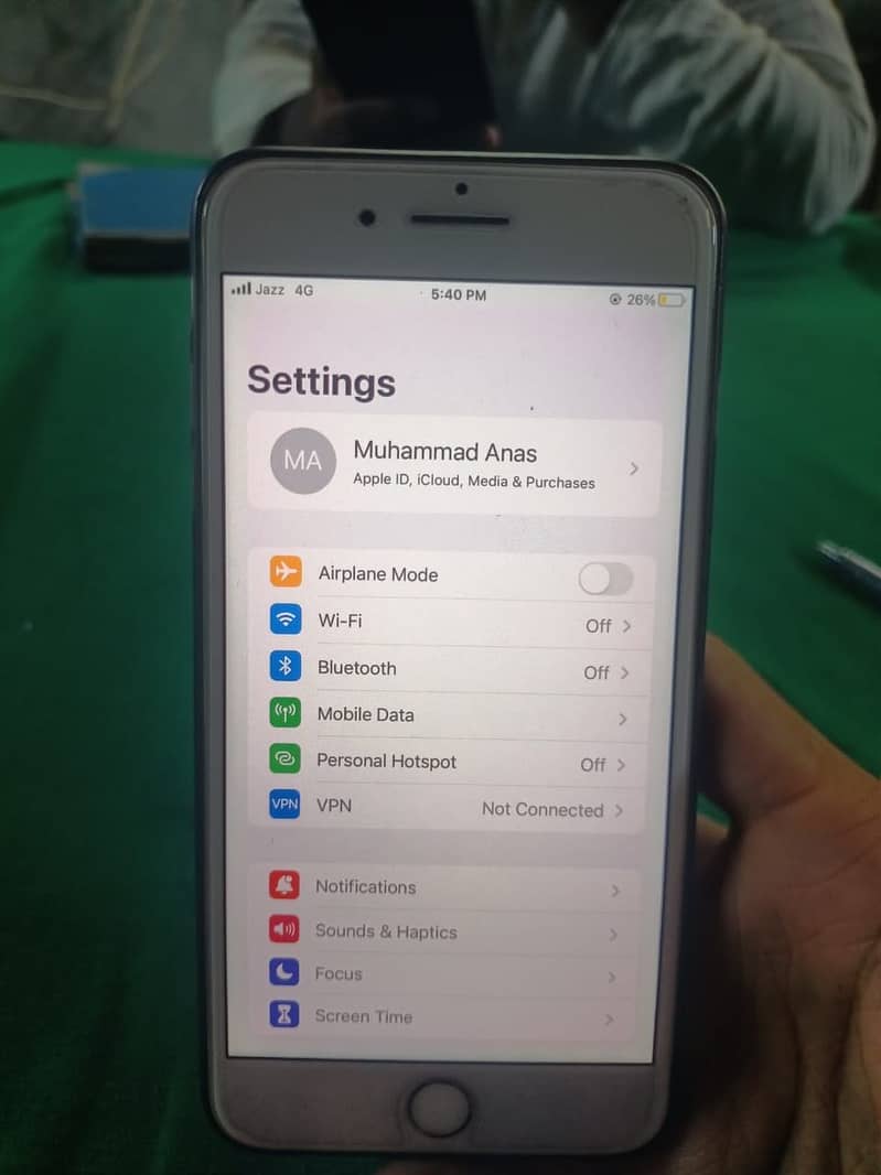 Apple iPhone 7 Plus 2