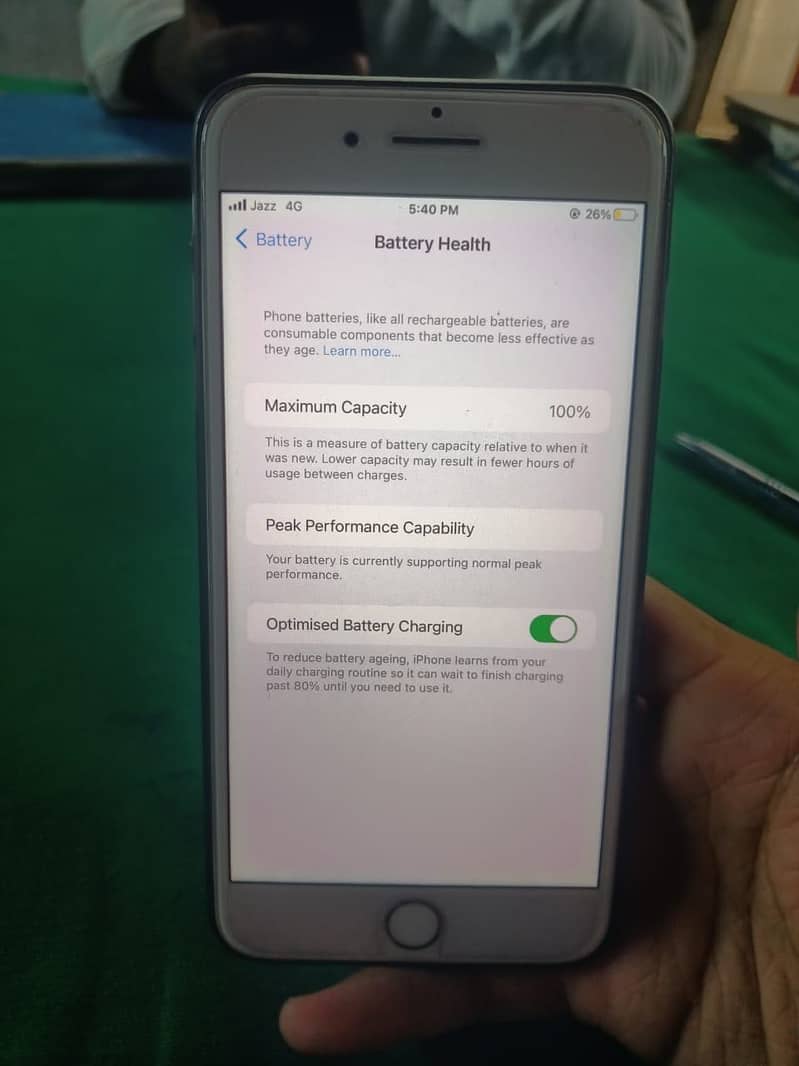 Apple iPhone 7 Plus 4