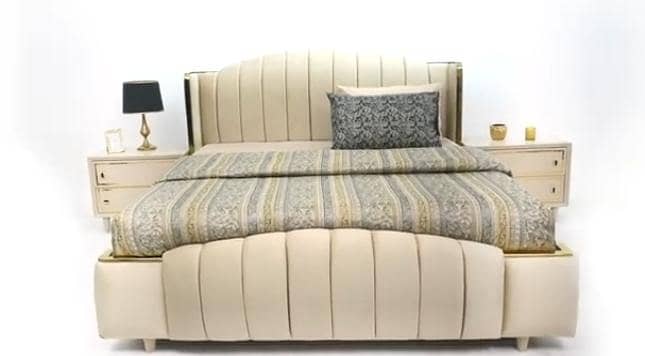 Opulent Bed 4