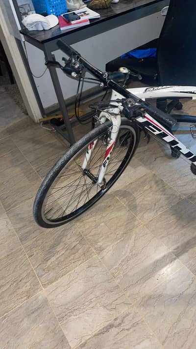 FUJI ROAD BIKE