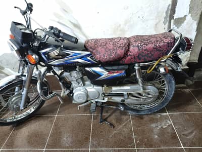 Honda cg 125 in mint condition documents completed