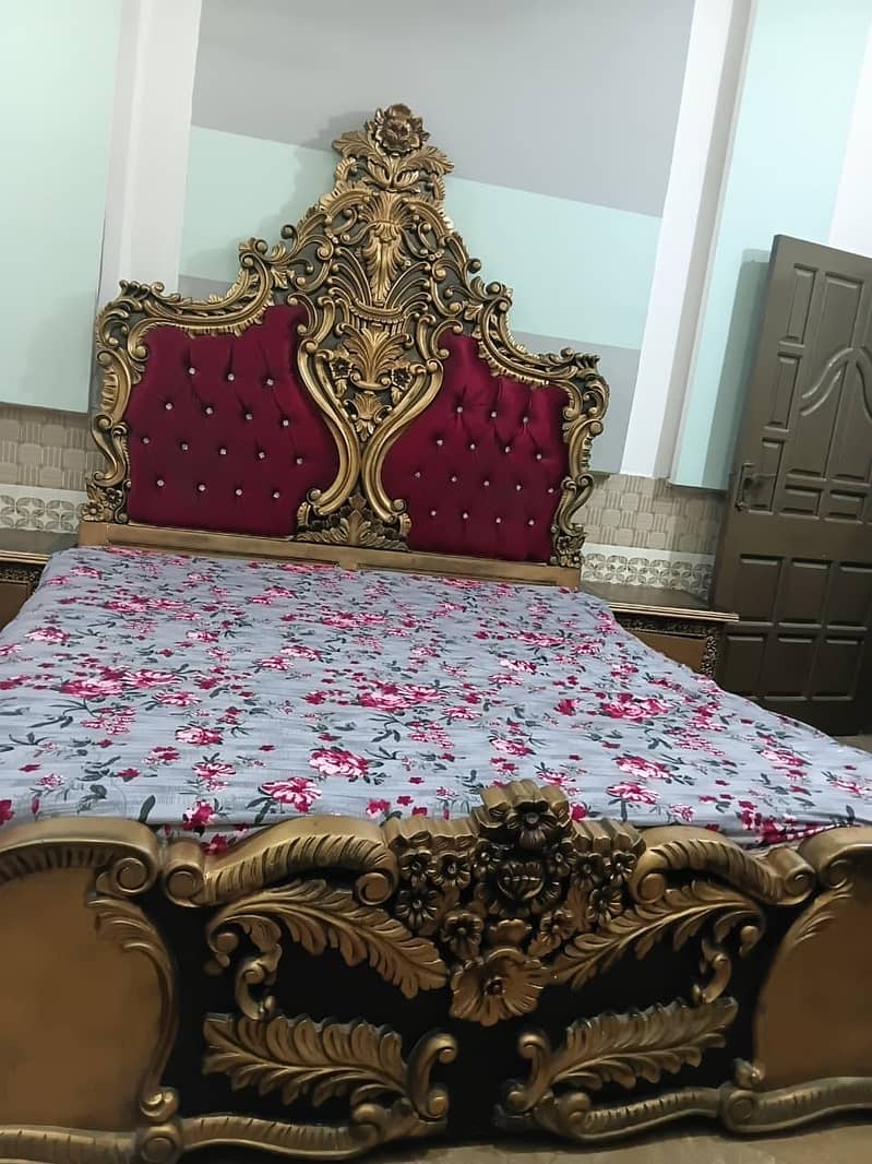 Bed with side tables 1