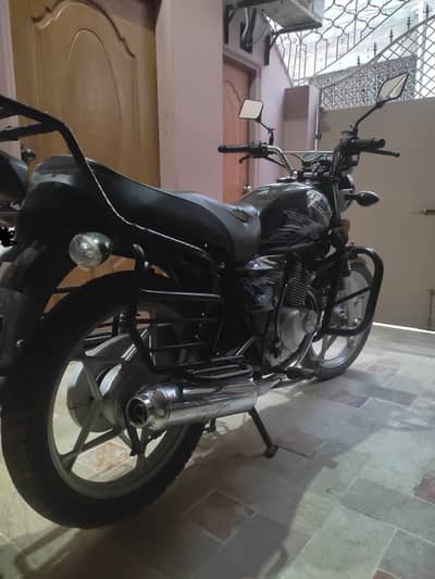 Suzuki GS 150 SE 2020