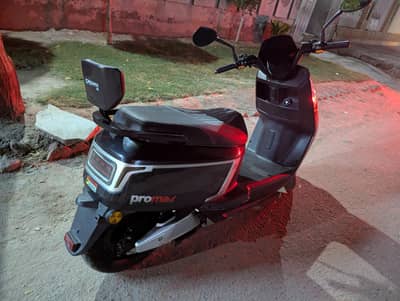 crown Pro Max in excellent condition