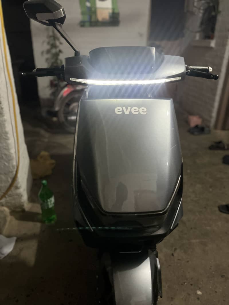Evee genZ 1