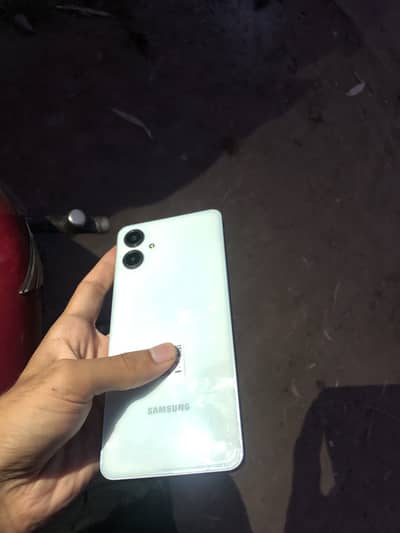 Samsung a06 box open