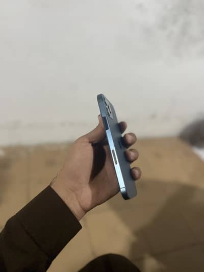 Apple iPhone 12 Pro
