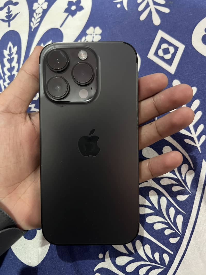 Apple iPhone 14 Pro 0