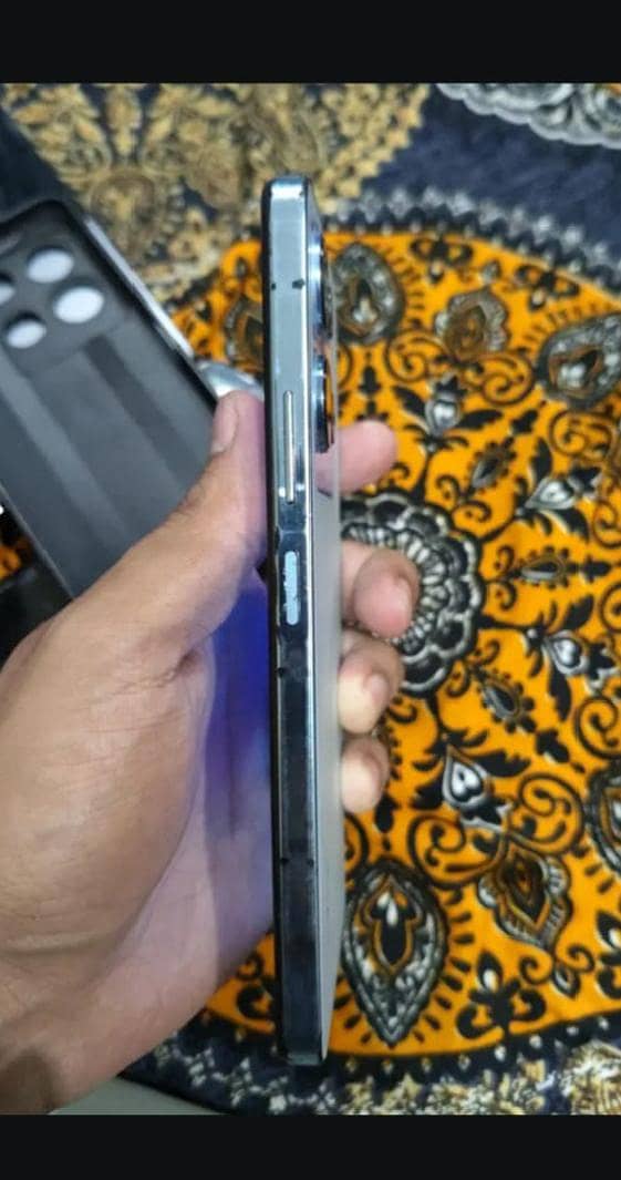 Infinix Note 30 7