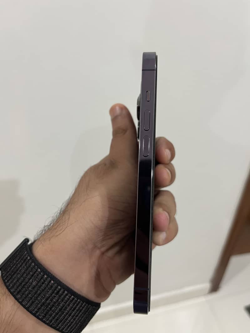 IPhone 14 Pro 5