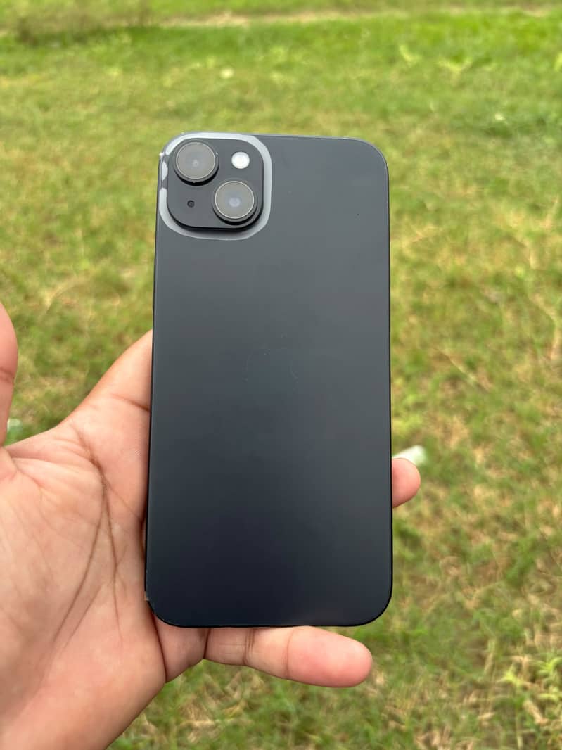 Apple iPhone 15 plus 2
