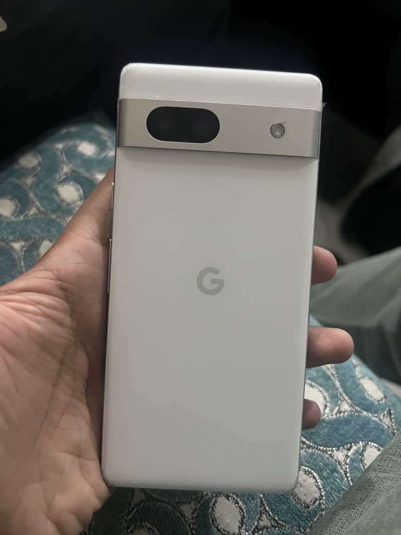 Google Pixel 7a 3