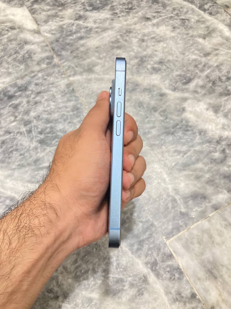 Apple iPhone 14 8