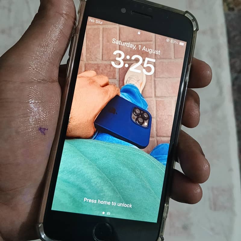 Apple iPhone SE 0