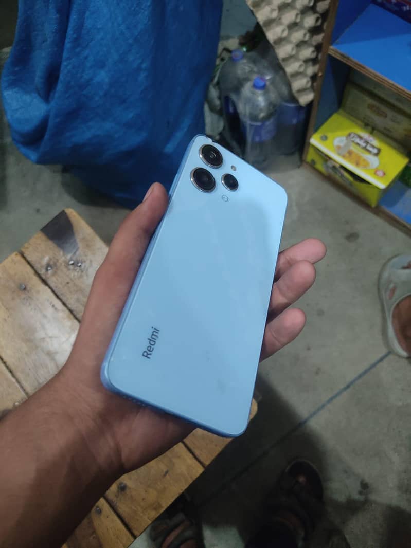 Xiaomi Redmi 12 1