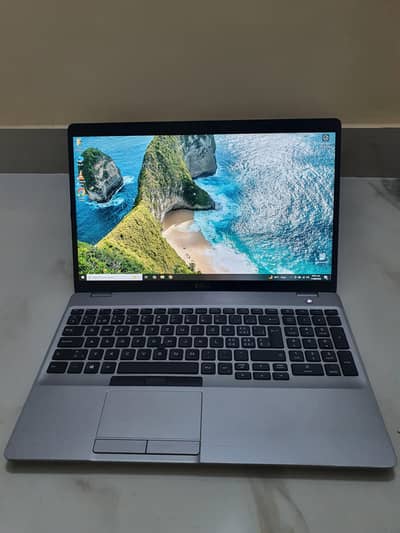 DELL Core i7 10th Generation, Condition 9/10 with zero fault