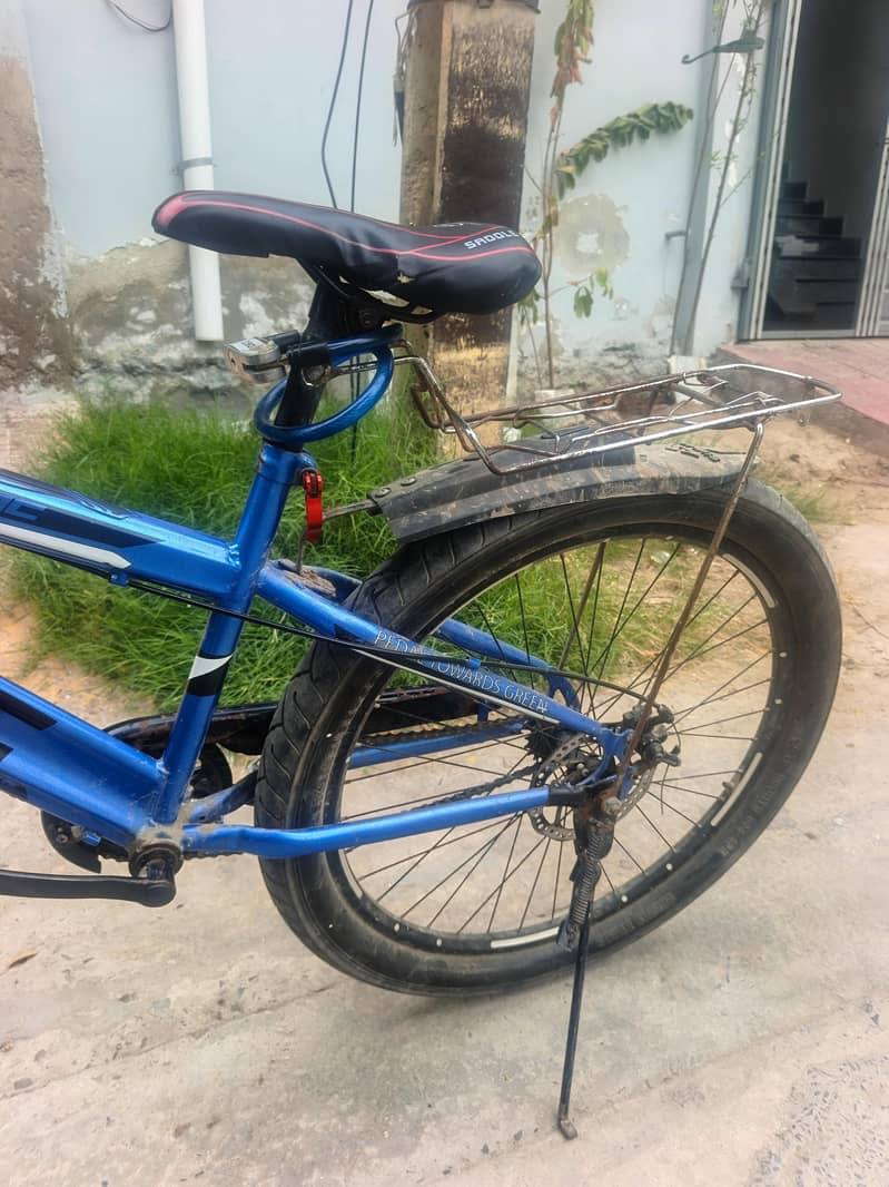 Bicycle New Condition 4