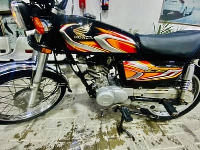 HONDA 125 TOTALLY ORIGINAL