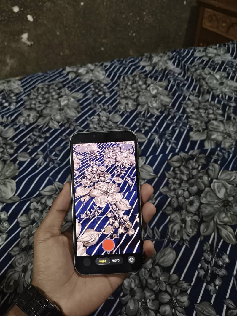 Apple iPhone 13 Pro 5