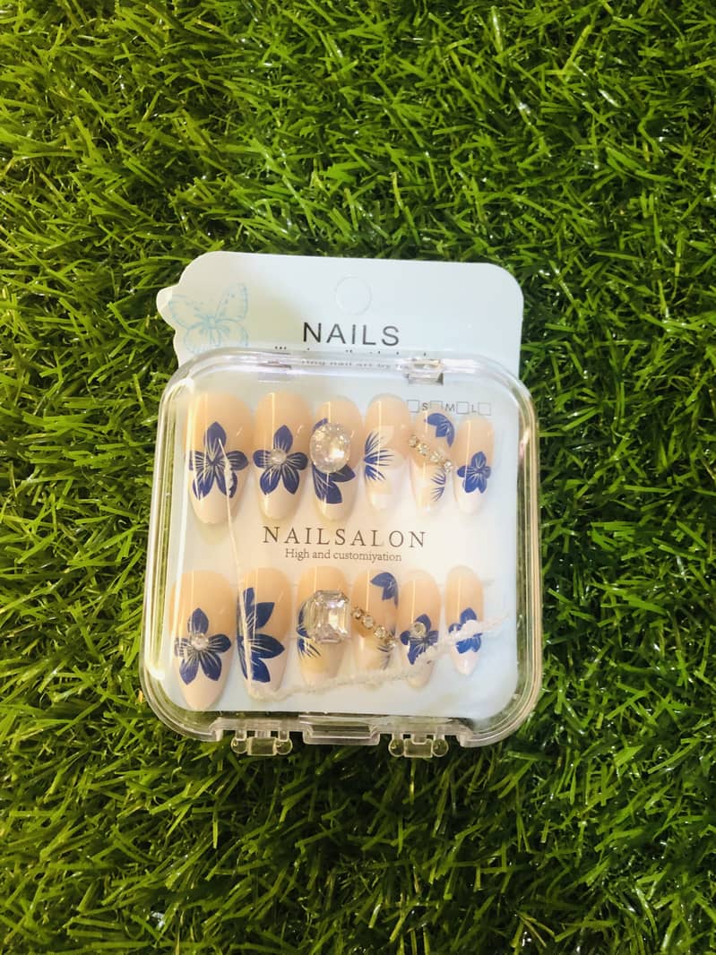 Nails Kit   1