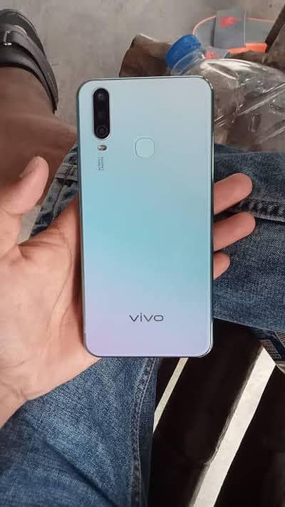 Vivo Y17