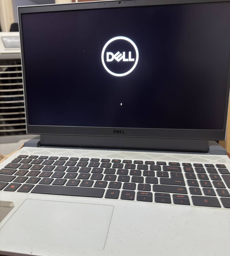 Dell G15. 0