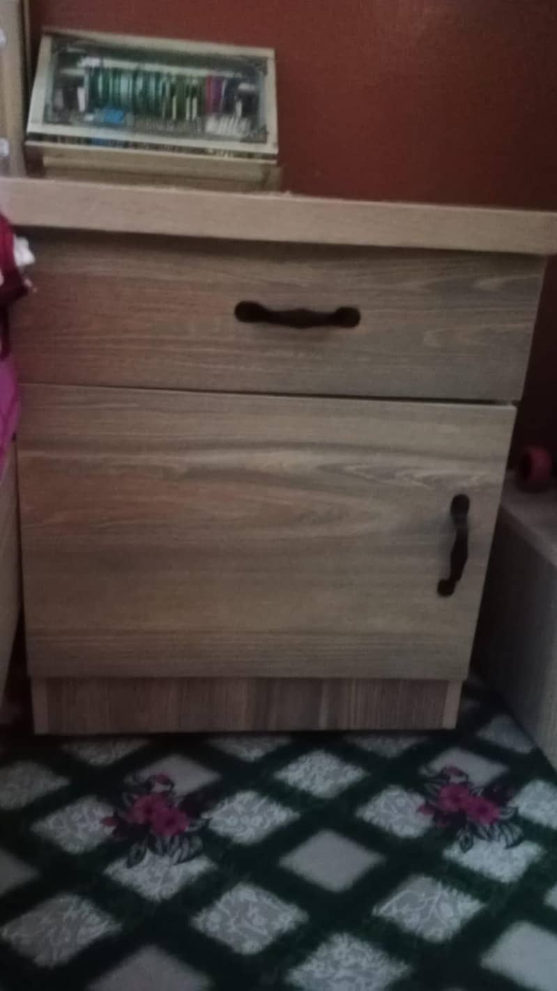 king bed 3