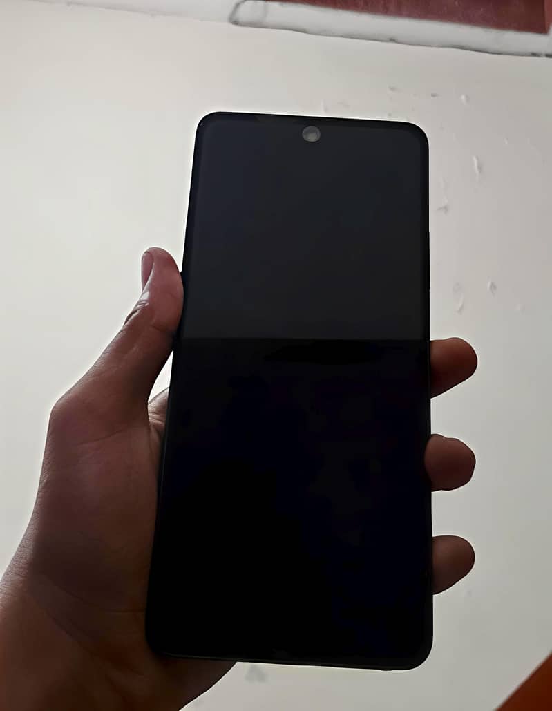 OPPO A5 Pro 1