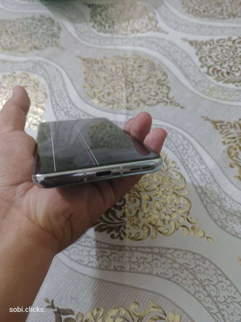 One Plus 9 Pro 3