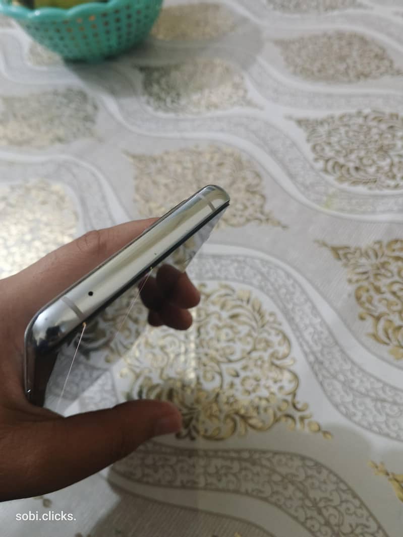 One Plus 9 Pro 4
