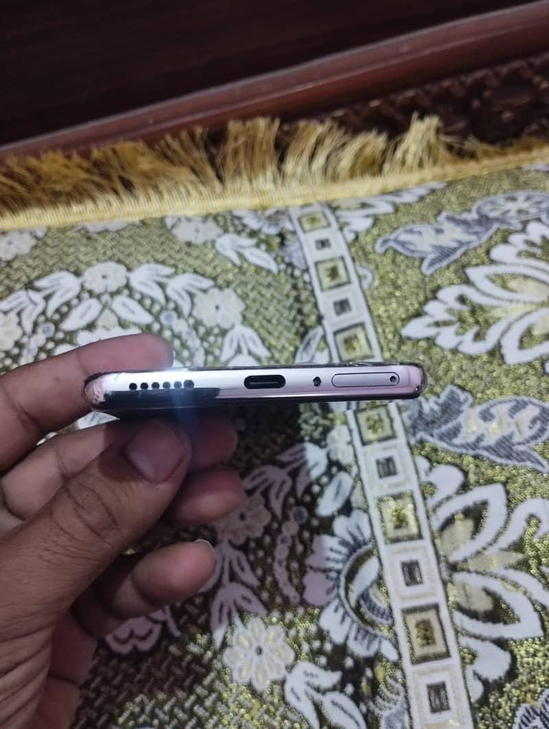 Tecno CAMON 40 Pro 3
