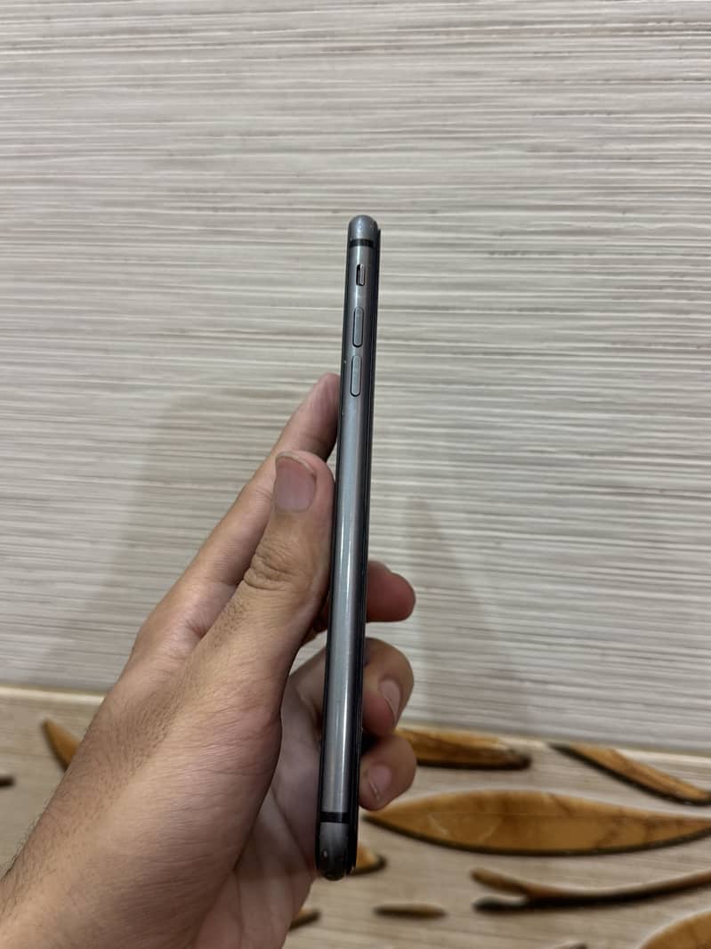 iPhone 8plus pta 2