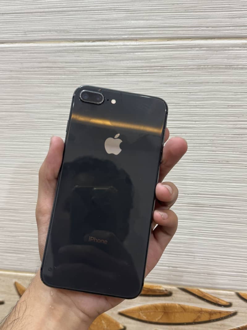 iPhone 8plus pta 6