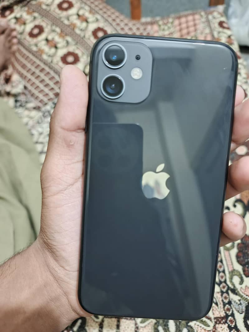 Apple iPhone 11 0