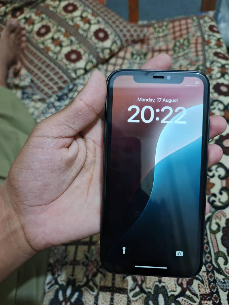 Apple iPhone 11 1