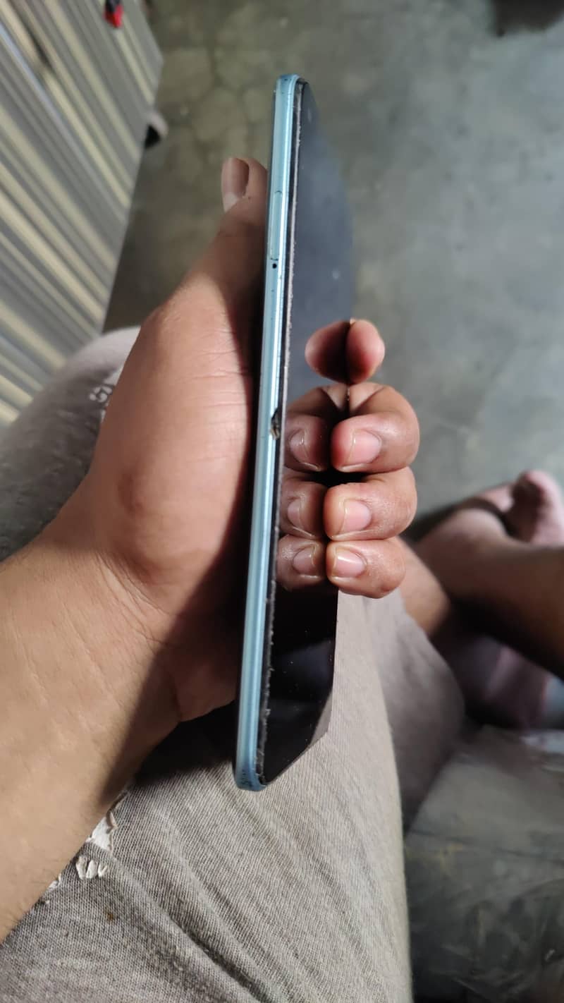 Tecno CAMON 16 SE 4
