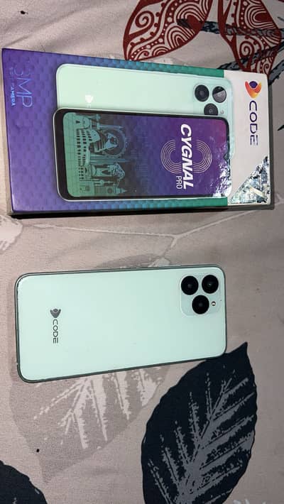 Dcode Cygnal 3 Pro 4/128 box ky sath