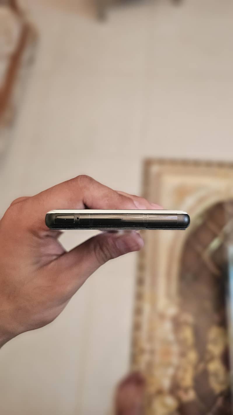 Google Pixel 6a 3