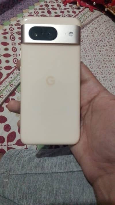 Google Pixel 8