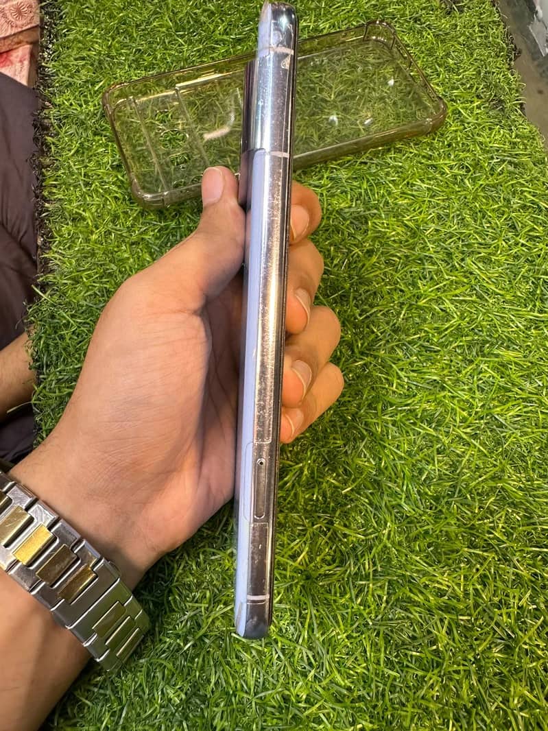 Google Pixel 8 Pro 2