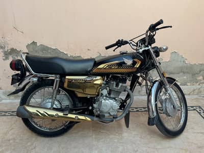 Honda CG 125 Gold 2025