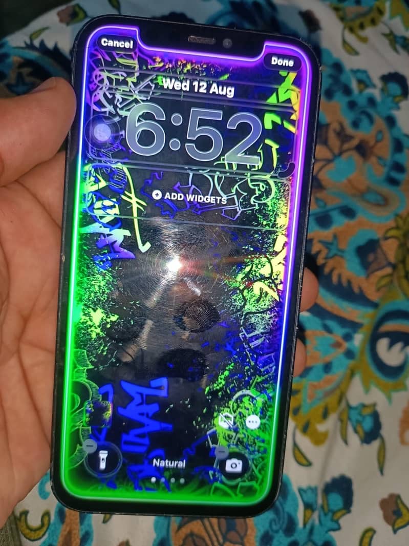 Apple iPhone 12 3