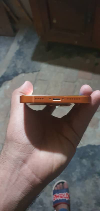 Apple iPhone XR CONVERTED TO 17 pro PTA APPROVED