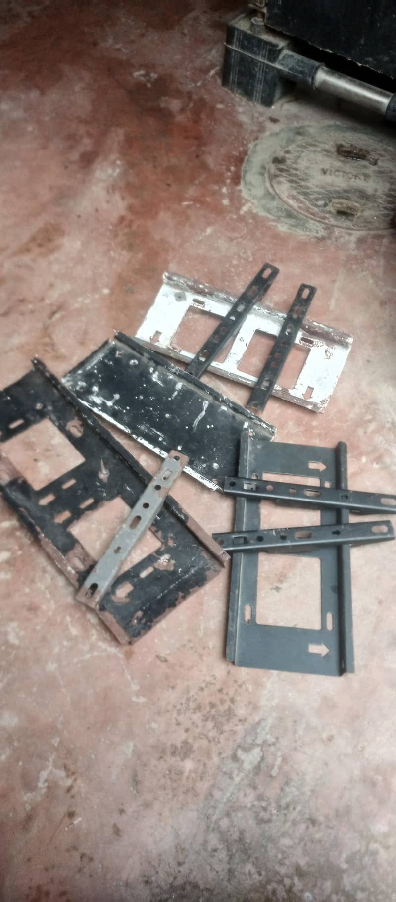 4 wall mount 1