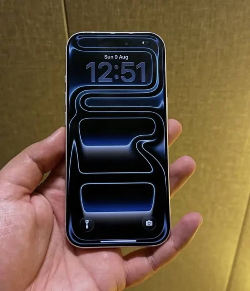Apple iPhone 17 Pro 1