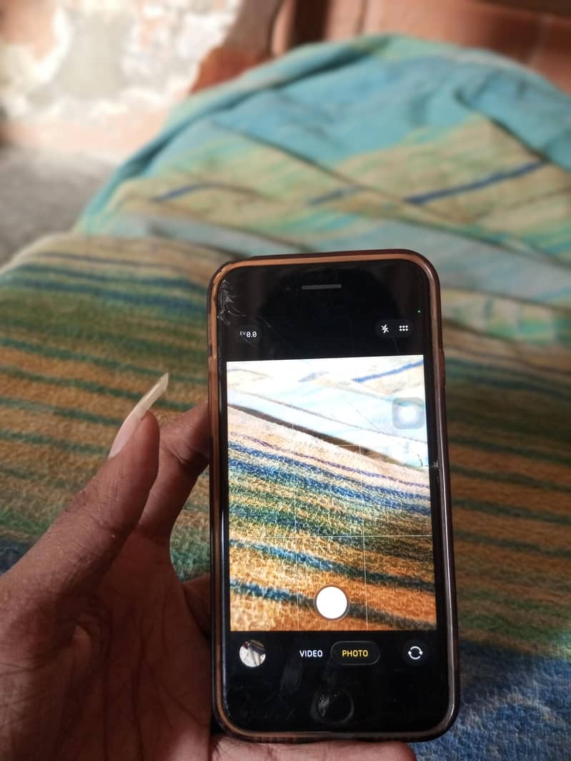 Apple iPhone SE 7