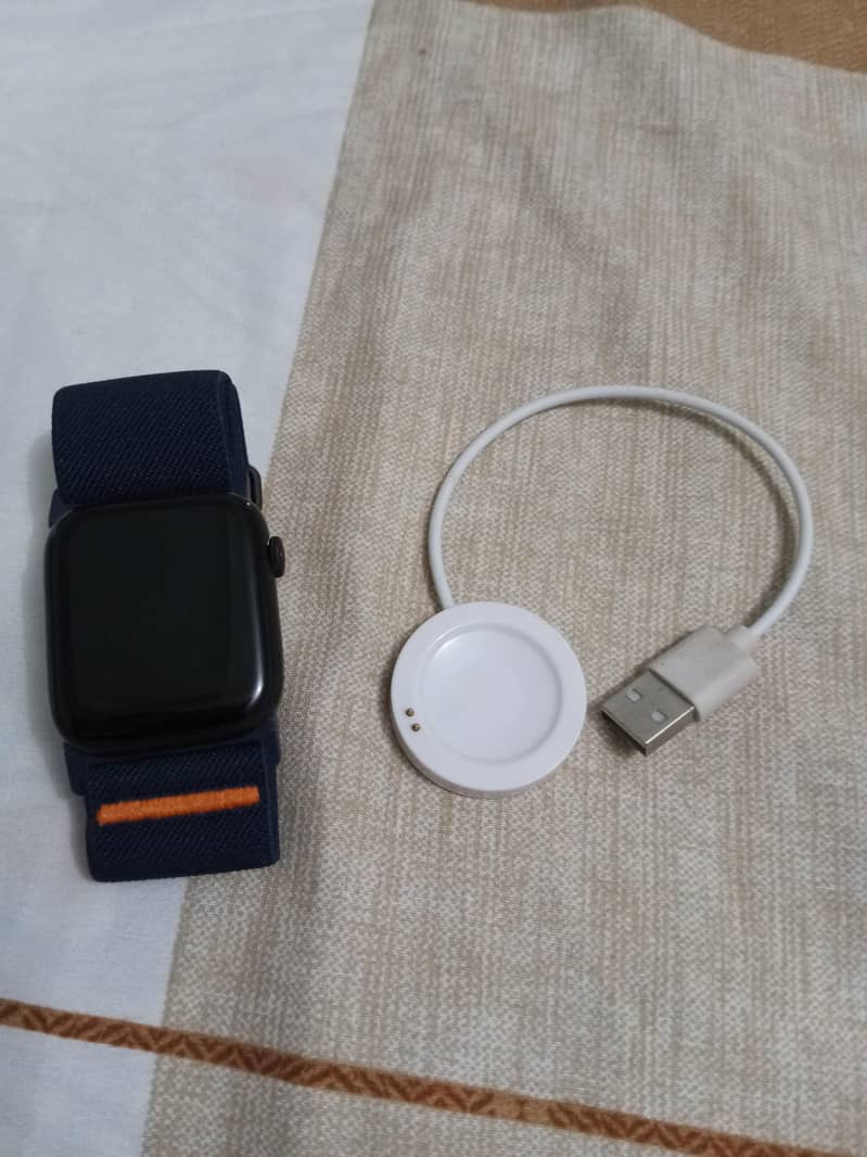 Smart watch used 0