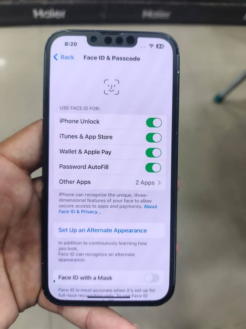 Apple iPhone 13 3