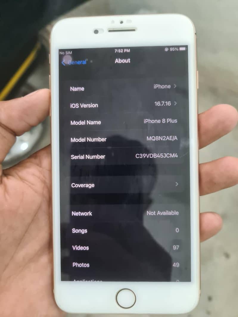 Apple iPhone 8 Plus 5