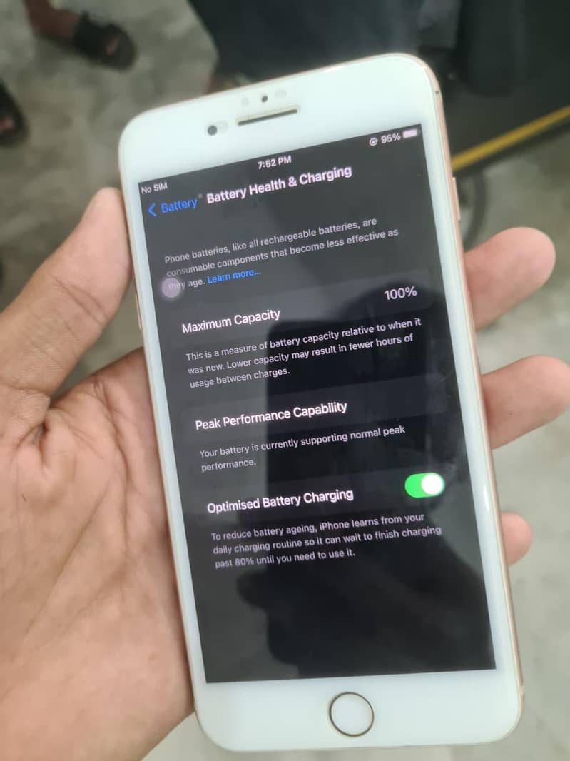 Apple iPhone 8 Plus 7